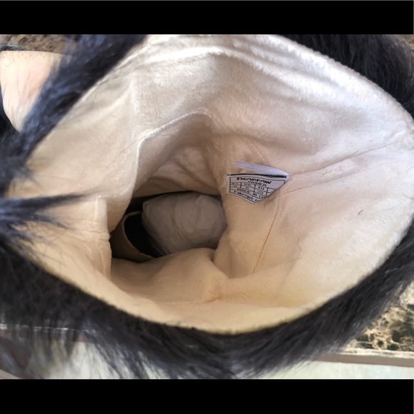 NEW  BEARPAW Women's Madeline Boots - Picture 14 of 16